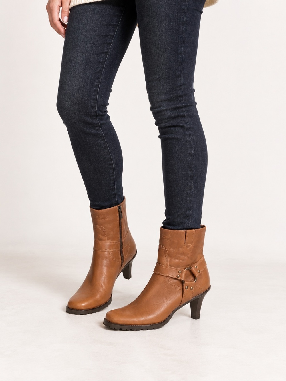Title
Harley-Davidson Tan Leather Heeled Ankle Boots | Size 10
